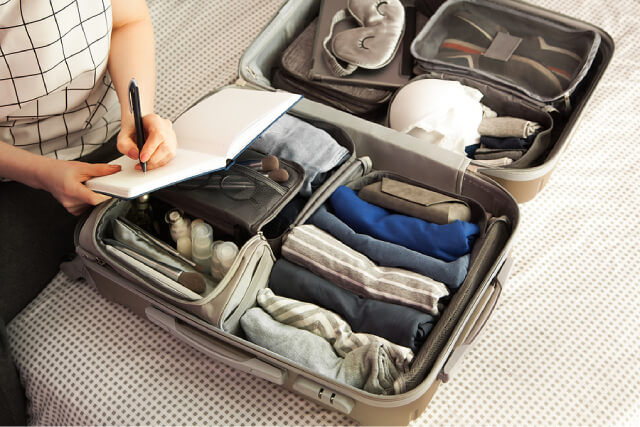 3 Must-Have Items To Pack For Your Next Trip Overseas